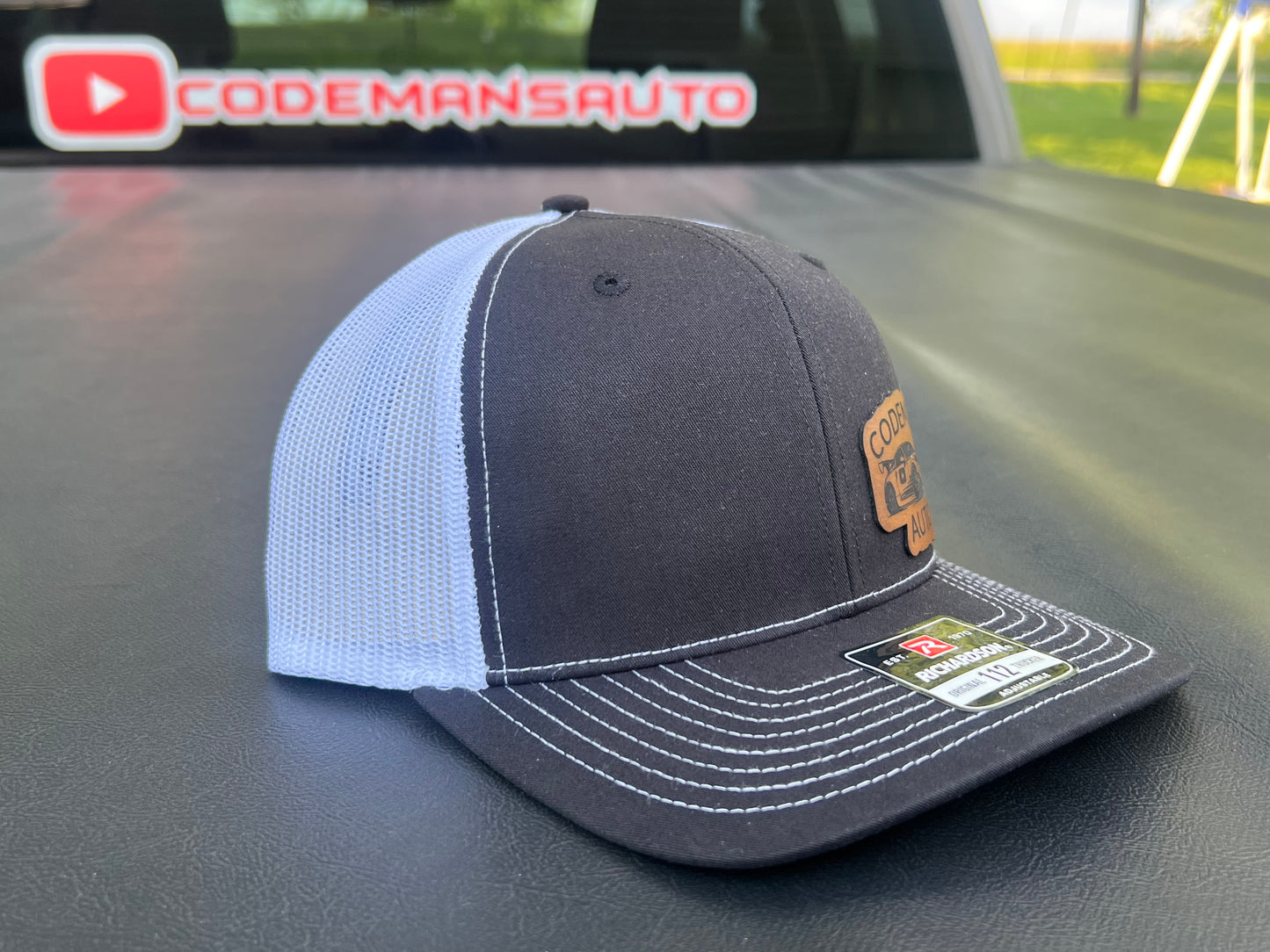 CodemansAuto Richardson 112 Trucker Hat Ball Cap Meshback Hat Snapback Trucker Cap BLACK/WHITE