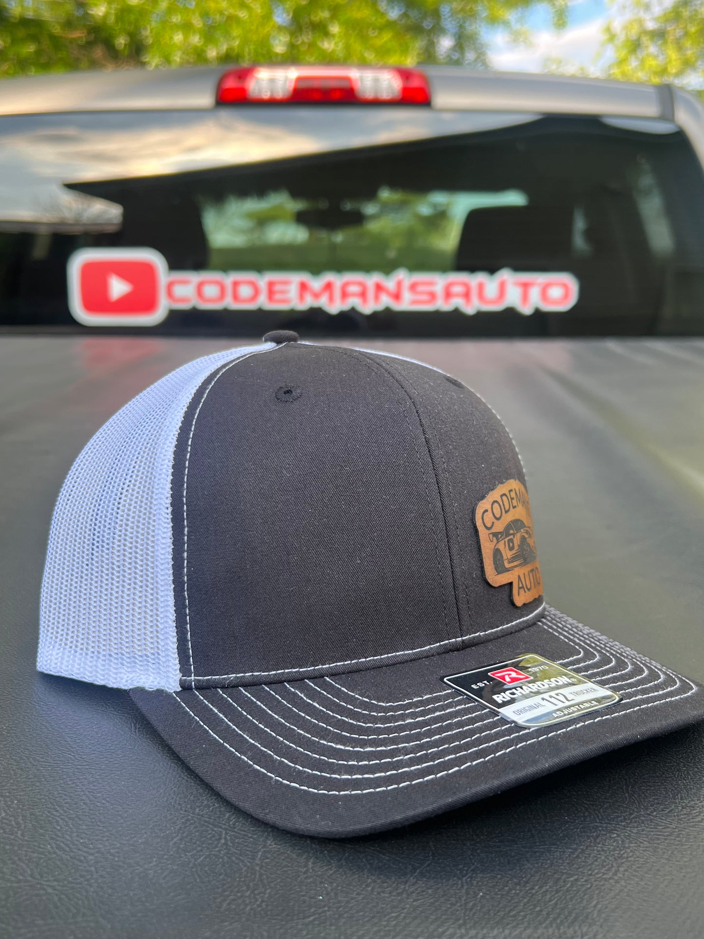 CodemansAuto Richardson 112 Trucker Hat Ball Cap Meshback Hat Snapback Trucker Cap BLACK/WHITE